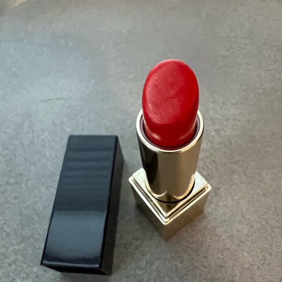 Like New! Estée Lauder Pure Color Envy Lipstick 💄 Boldface 332 - Picture 6 of 8
